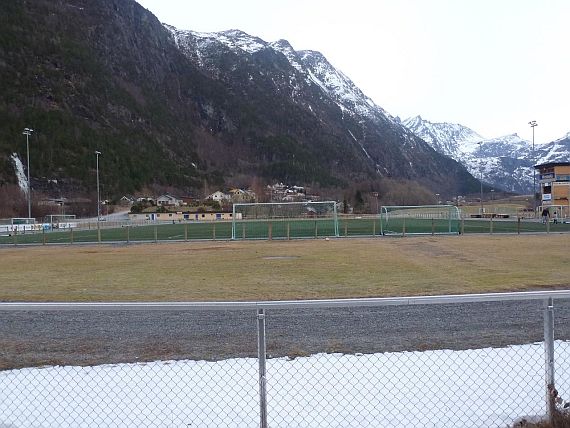 grounds andalsnes 4