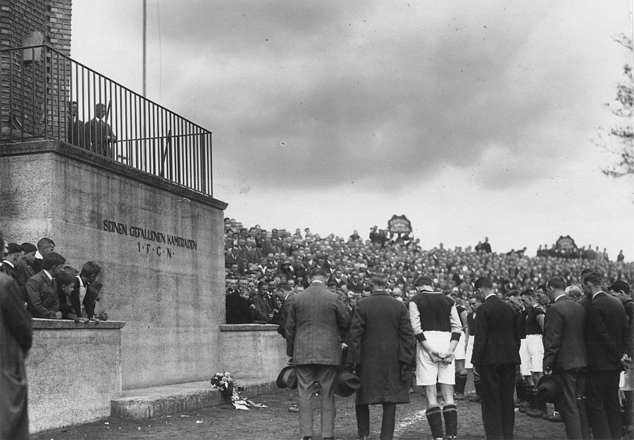 n1927-2.jpg