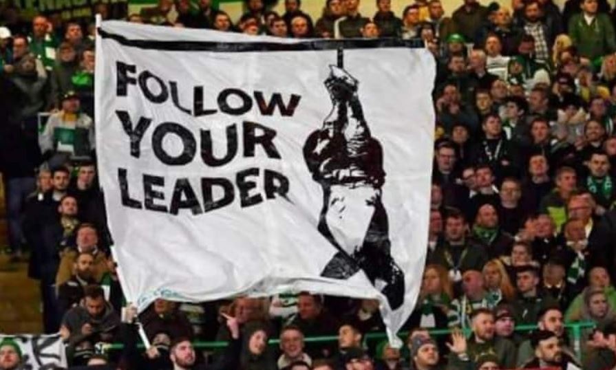 pancarta-de-humillacion-a-mussolini-en-el-celtic-park-durante-el-celtic-lazio--twitter.jpg