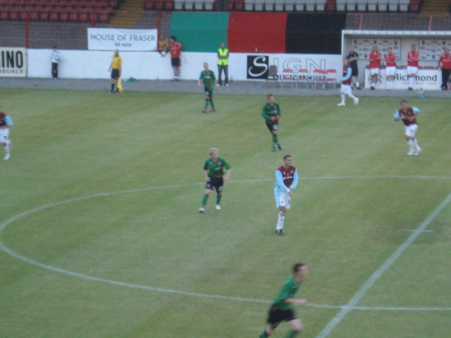 DSC02037small.JPG