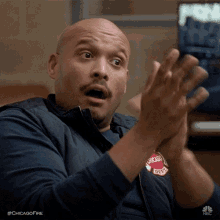 7035FB9D-A72D-4D93-8139-163FCA9EDF85.gif