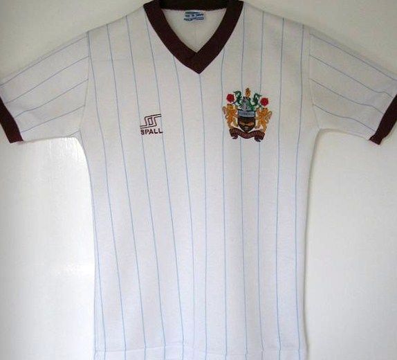 away shirt 83.jpg