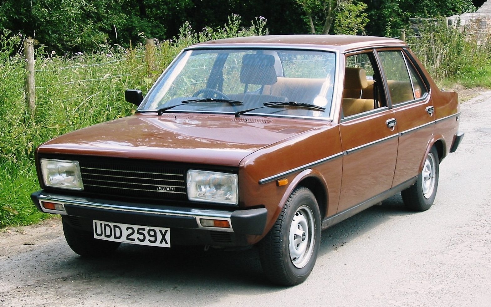 1981-Fiat-131-f34_trans_NvBQzQNjv4BqXbrO8vaqWqYSrSJNq2_x4FqyIlfdJlN_jOLk_IZngk8.jpeg.jpg