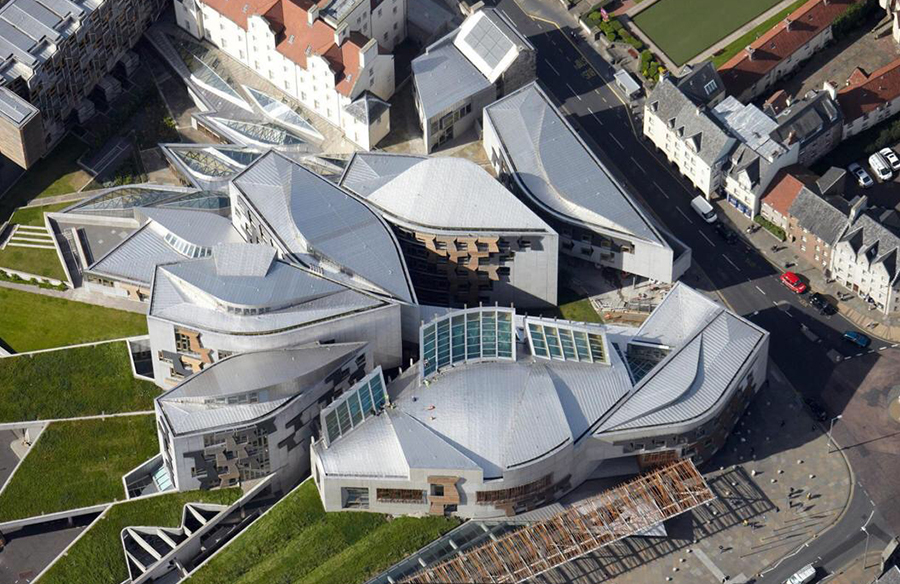 A6441-Scottish-Parliament-Building-Edinburgh-An-epitome-of-materiality-by-Enric-Miralles.jpg