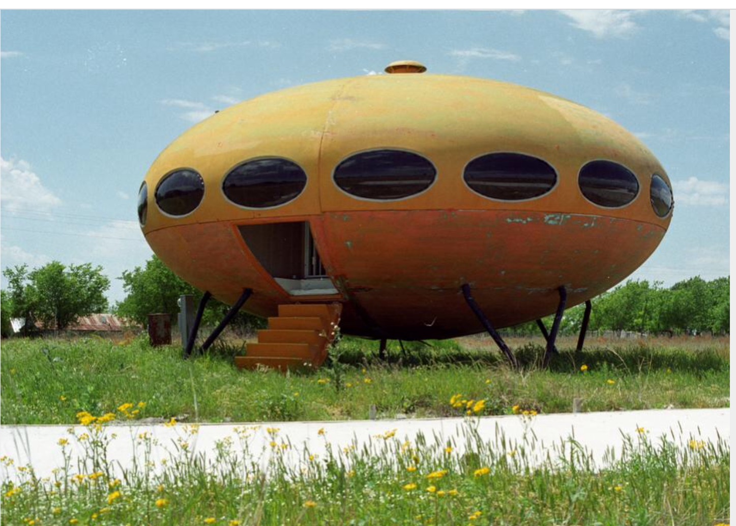 Futuro House