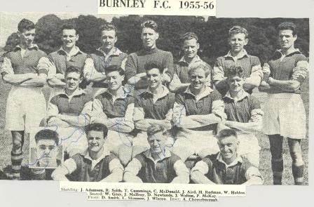 BurnleyTeamPhotoNewspaperCutting-55-56-signed-L_1.jpg
