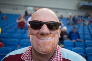Dyche_Mask_AF4_3804-300x200.jpg