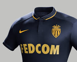 nike2.jpg